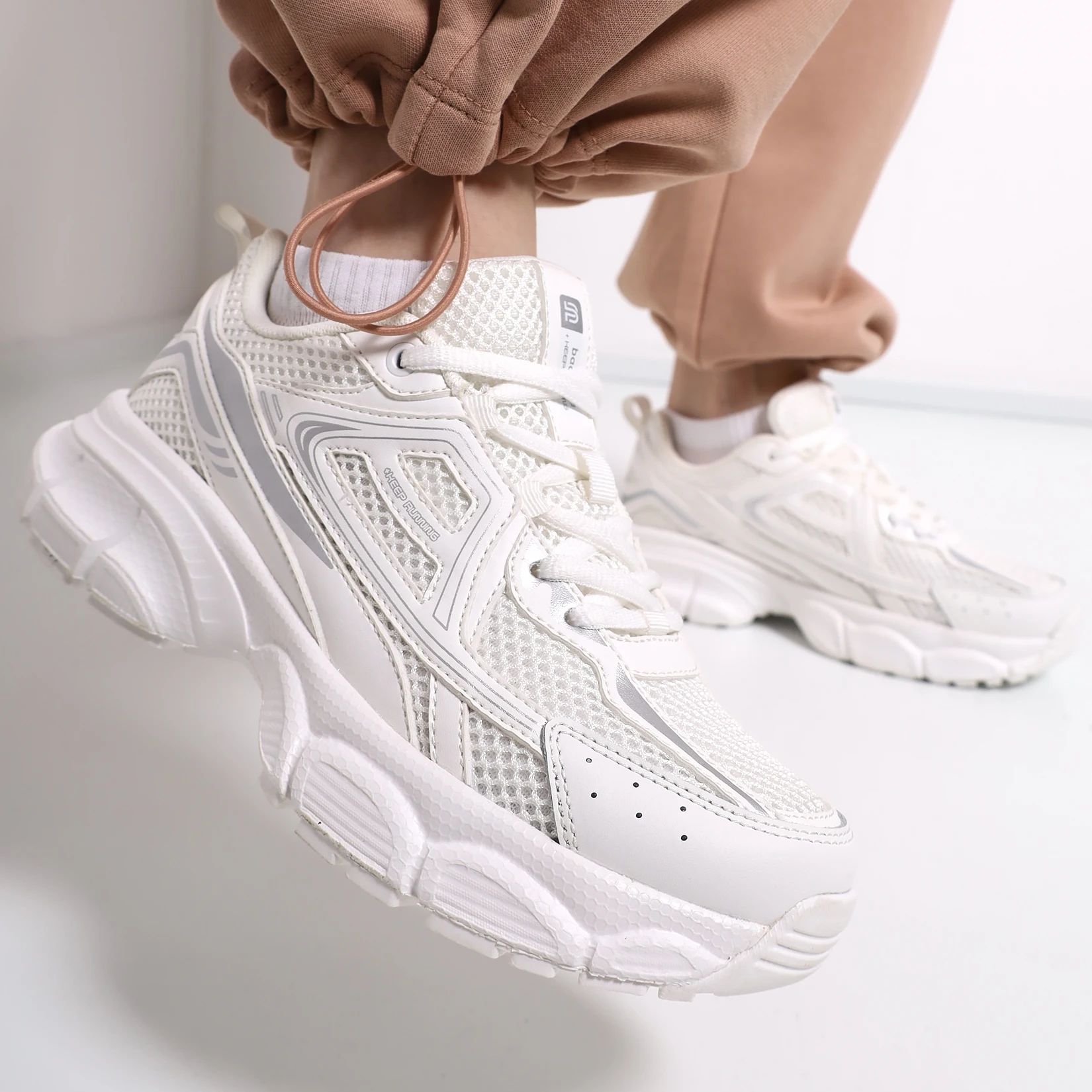 Baasploa Women Casual Sneakers - Outdoor Sport Court recension och pris